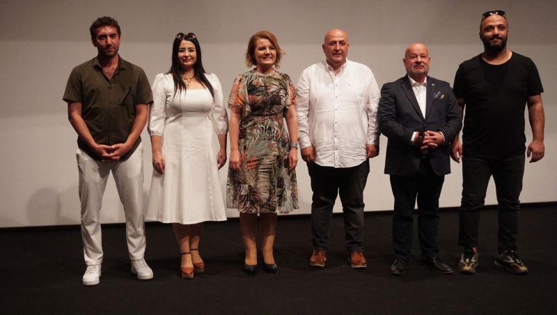 ALTIN PORTAKAL’DA ‘LEYLA HANIM’A ‘ÖZEL GÖSTERİM’
