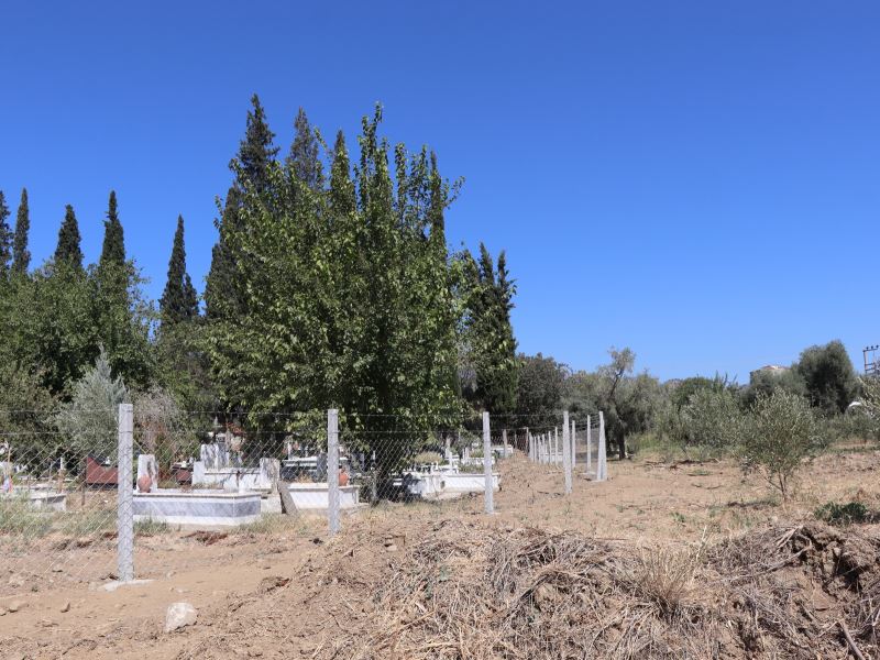 Dallıca Mezarlığı çevre düzenlemelerinde sona gelindi