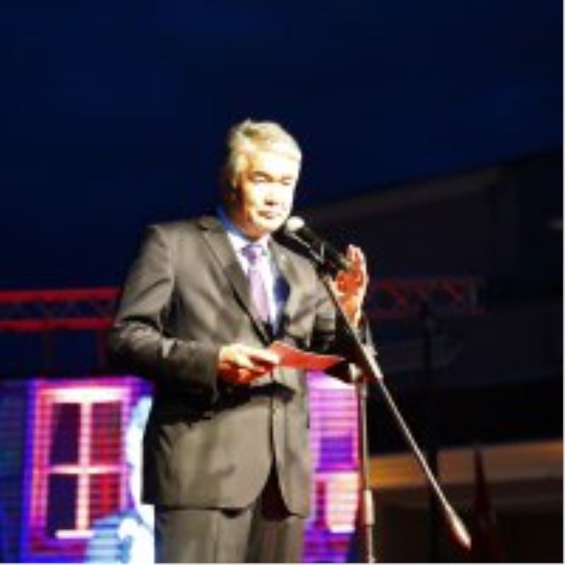 Türk kadınının zarafeti podyumda