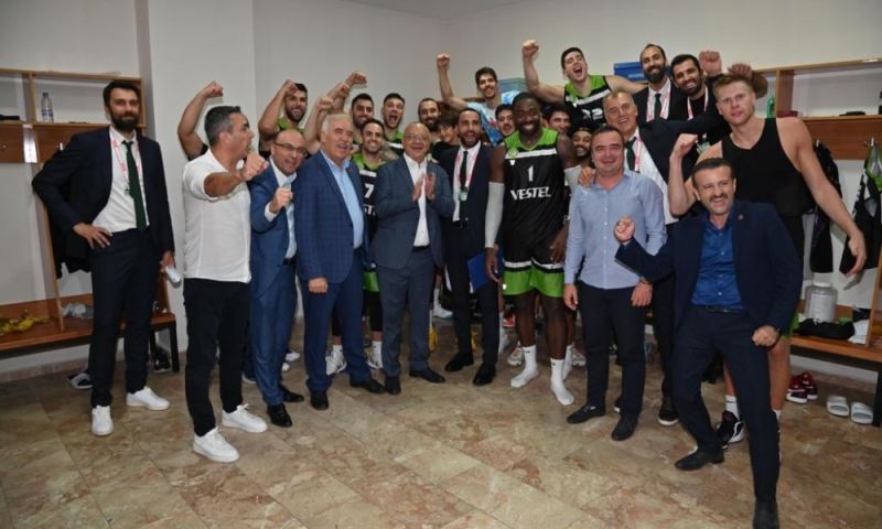 Potanın Tarzanlarından Tarihi Galibiyet