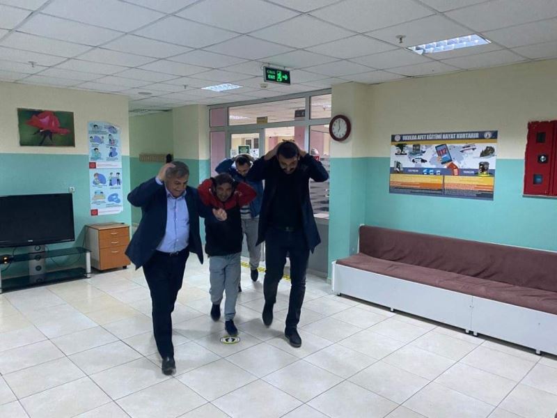 ÇÖK-KAPAN-TUTUN Deprem Anı Tatbikatı...