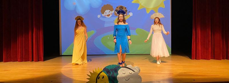 GÜNEŞ VE BULUT’UN DOSTLUĞU SAHNELENDİ