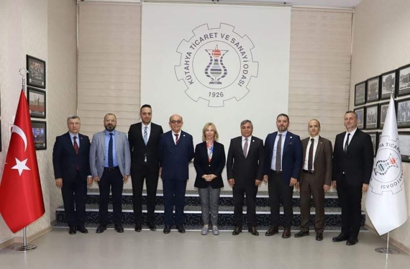 Kütahya Ticaret ve Sanayi Odası (KÜTSO) Başkanı Esin Güral Argat ve yönetimine hayırlı olsun ziyaretinde bulunduk.