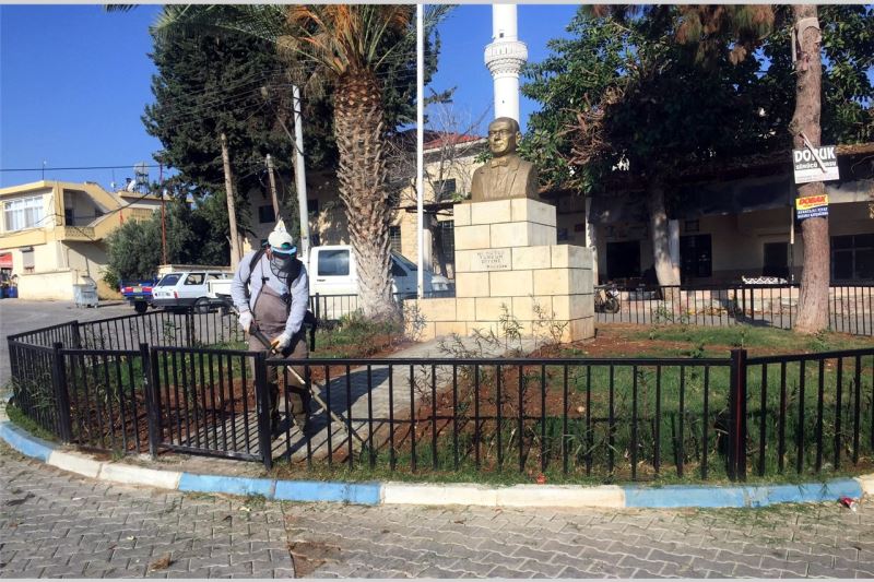 AKDENİZ’İN PARK, MEYDAN VE YEŞİL ALANLARI ELDEN GEÇİYOR