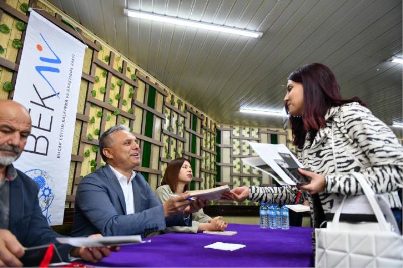Başkan Uysal, Bucak’ta konuştu: ‘Böyle bir şeyi kabul etmiyorum’