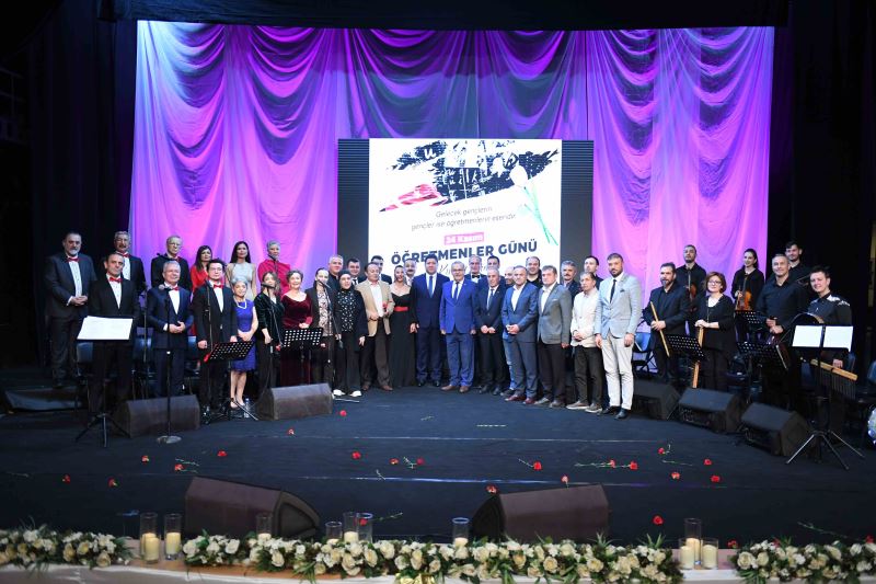BAŞKAN AŞKIN TÖREN’İN JESTİYLE UNUTULMAZ BİR AKŞAM YAŞADILAR
