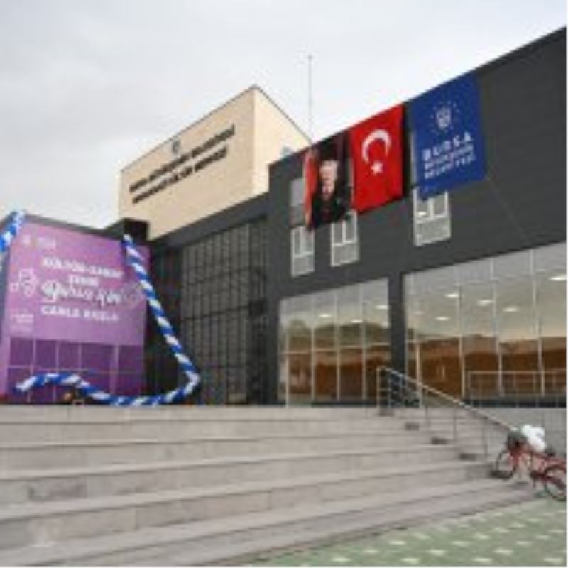 Orhangazi, kültür merkezine kavuştu