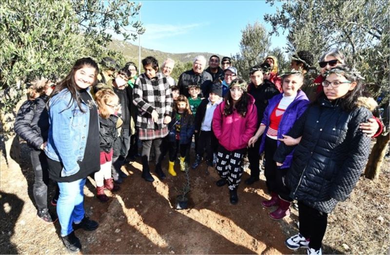 Zeytini merkezine alan ilk çocuk festivali İzmir’de yapıldı