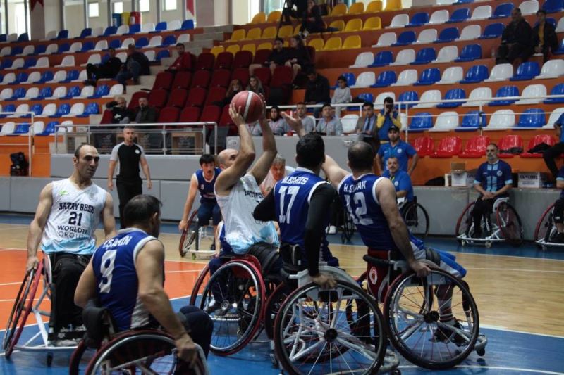 HATAY BÜYÜKŞEHİR BELEDİYESPOR-TUZLA BELEDİYESPOR: 86-64