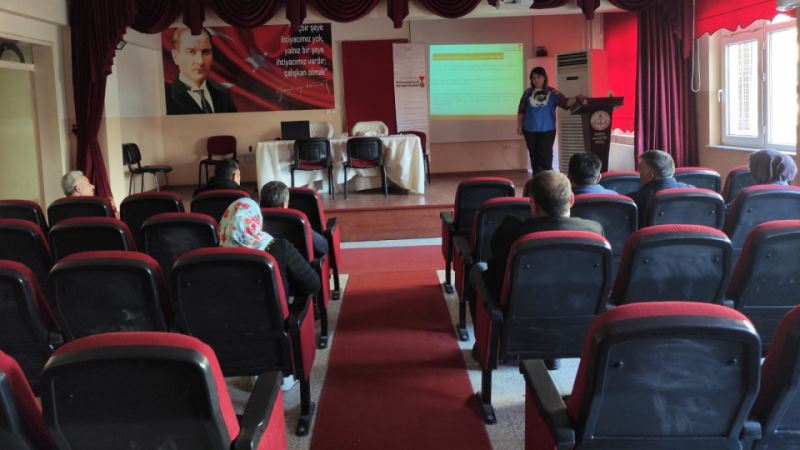 Büyükşehir’den Hava Kirliliğiyle Mücadele Seminerleri