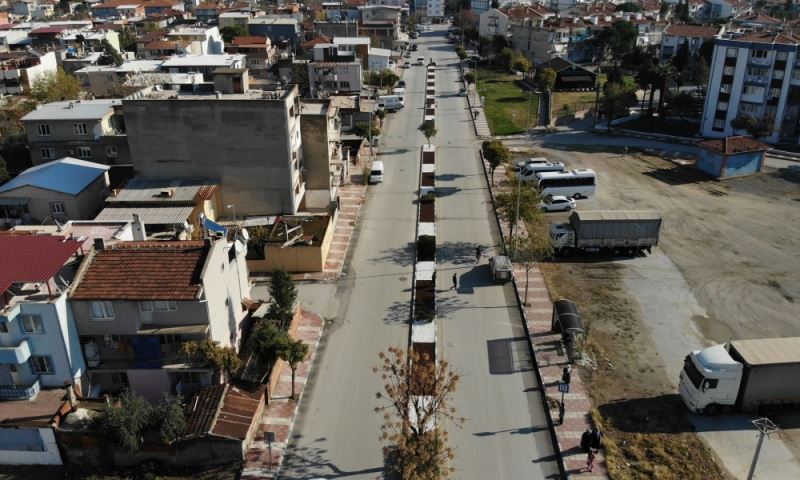 Öz Saruhan Bulvarı ve 4843 Sokak Kurakçıl Peyzajla Güzelleşti