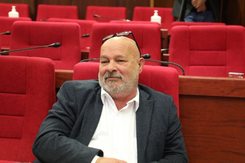 YAŞAR KARDAŞ’TAN TUTUŞ’A: İTHAMLARINIZI İSPAT EDEMEDİNİZ!