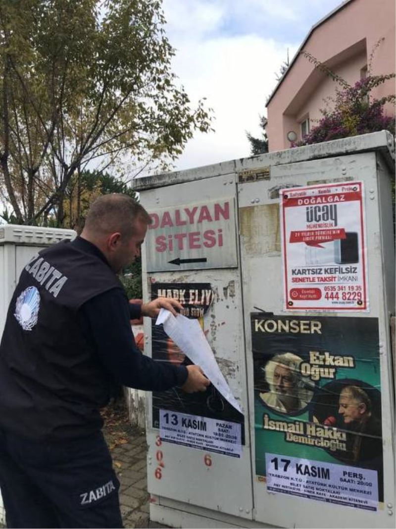 Zabıta ekiplerimizce reklam afişi temizliği