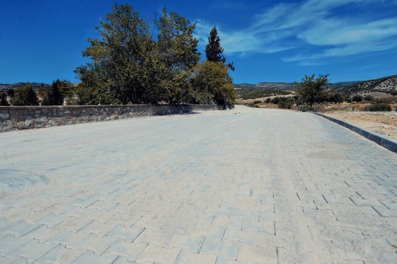PAMUKKALE’DE BİR MAHALLE DAHA GÜZELLEŞTİ