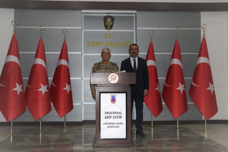JANDARMA GENEL KOMUTANI ORGENERAL ARİF ÇETİN, VALİ/BELEDİYE BAŞKAN V. OSMAN HACIBEKTAŞOĞLU’NU ZİYARET ETTİ