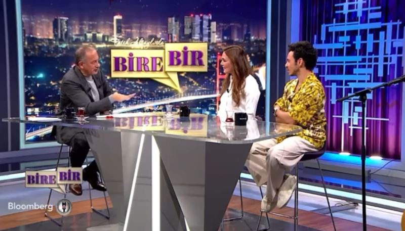 ÖZGE BORAK, FATİH ALTAYLI’NIN PROGRAMINDA LEYLA HANIM’I ANLATTI