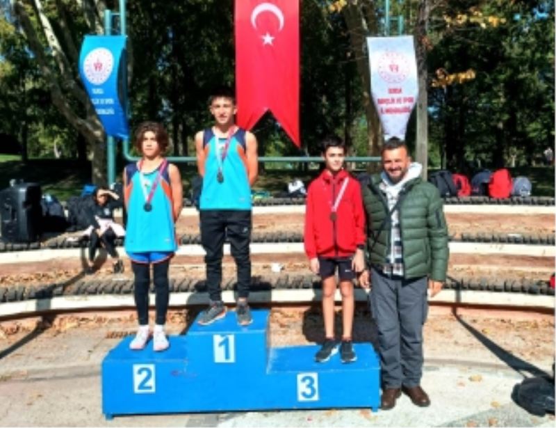 Osmangazili Atletlerden Büyük Başarı