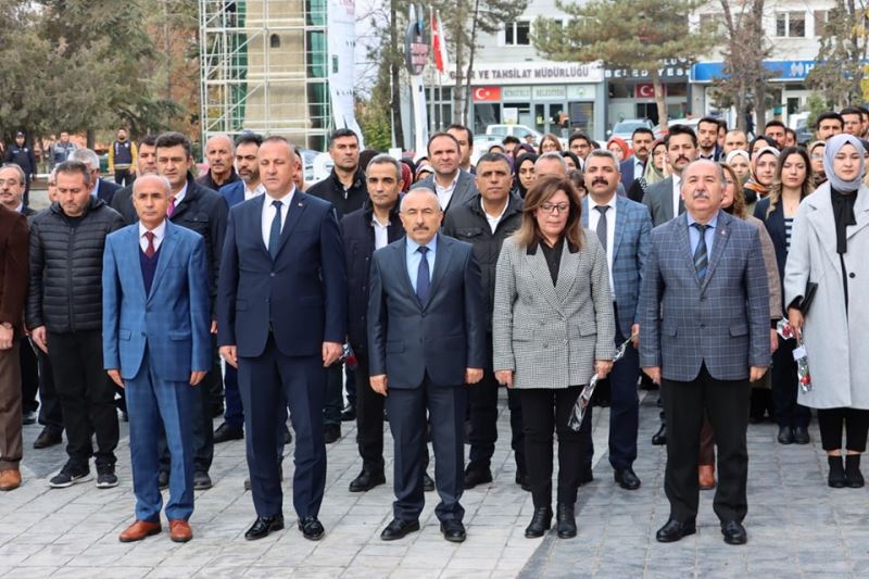 24 Kasım Öğretmenler Günü Çelenk Koyma Programı