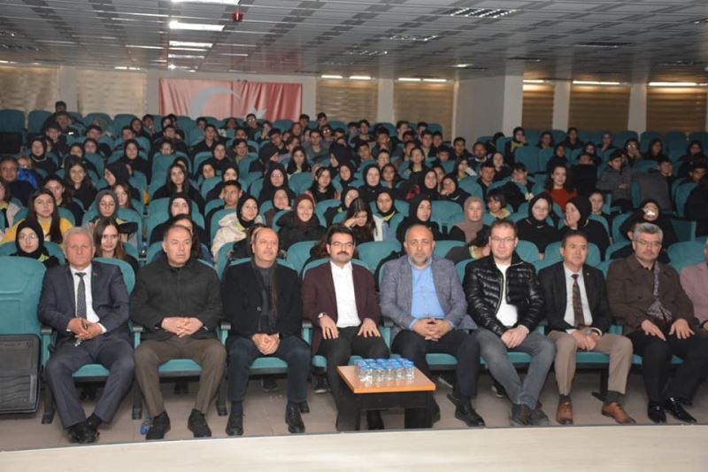 Gençlerimizle birlikte “Buğday Tanesi” filmini izledik.