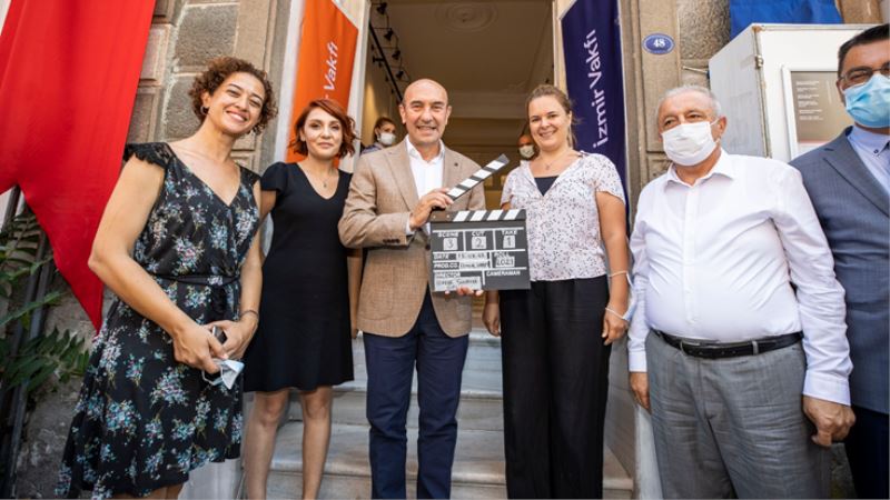 Netflix’in en çok izlenen filmi The Swimmers’ın çekimleri İzmir’de yapıldı