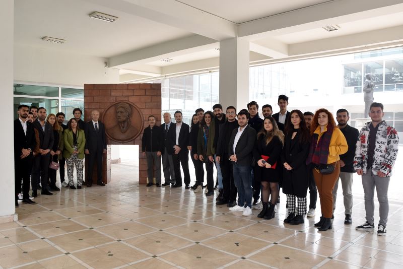 BAŞKAN ATAÇ GENÇ AYDINLAR PLATFORMU