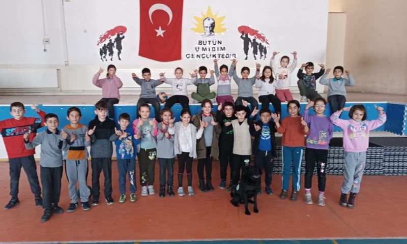 Şehit Mehmet Burhan İlkokulu Öğrencileri de Minik Tarzan Oldu