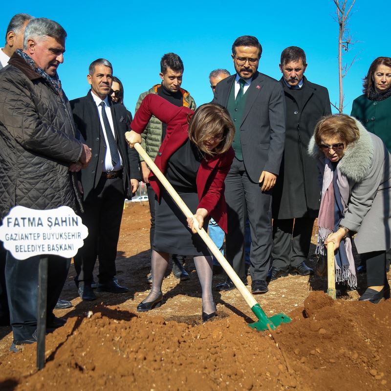 YEŞİL ŞEHİRLER HUZURLU NESİLLER PROJESİ’NİN YENİ DURAĞI ŞİRİNEVLER OLDU