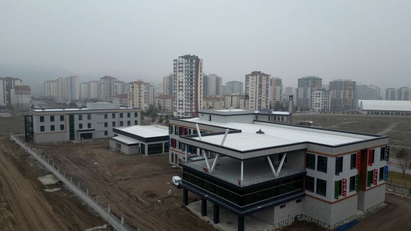 ŞÜKRÜ BAKTIR İMAMHATİP FEN LİSESİ KAYSERİYE ÇOK YAKIŞACAK