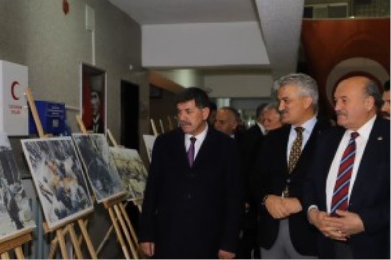 Depremle Yaşamak, konulu sergi ve açık oturum düzenlendi