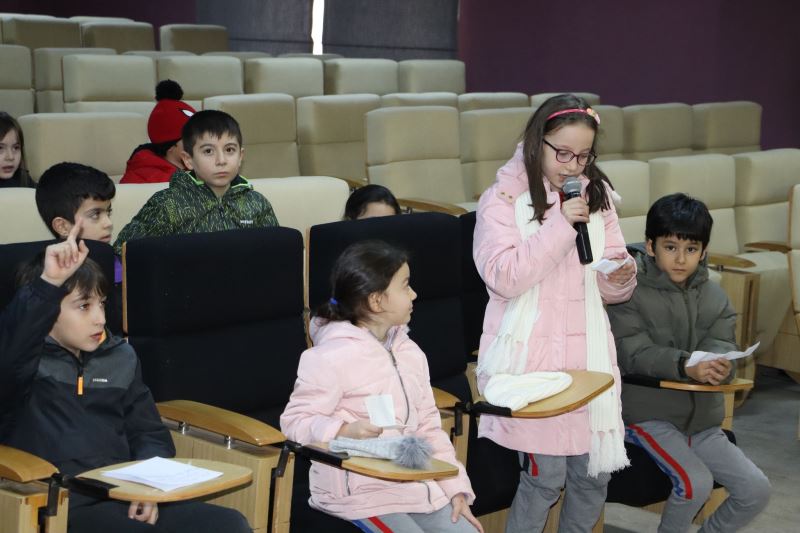 GELECEK NESİLLERE ÇEVRE BİLİNCİ AŞILANIYOR