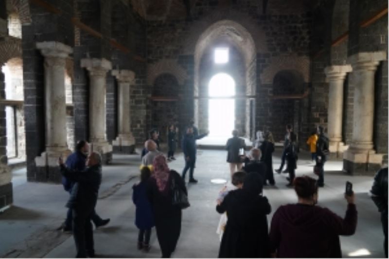 Esnaf turizm ve eğitim faaliyetleriyle destekleniyor