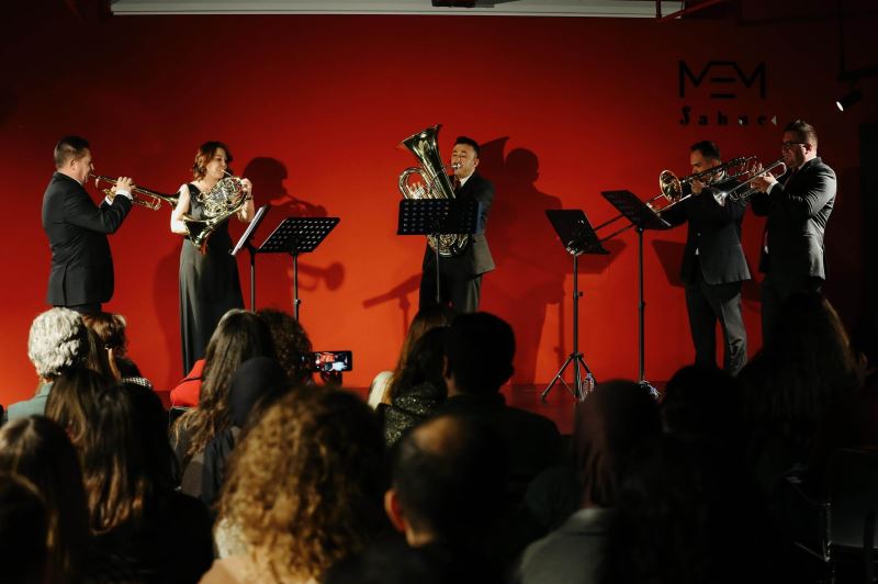 MEM Sahne’de Golden Horn Brass’tan keyifli konser