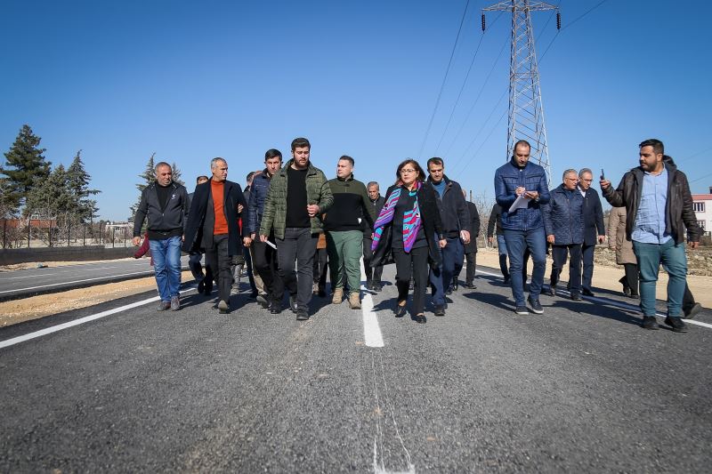 BAŞKAN ŞAHİN, YILIN SON GÜNÜNDE AKTOPRAK’TA YAPILAN ÇALIŞMALARI İNCELEDİ