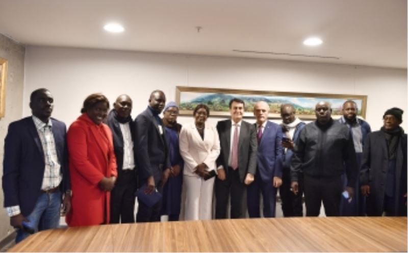 Başkan Dündar, Senegal Heyetini Ağırladı
