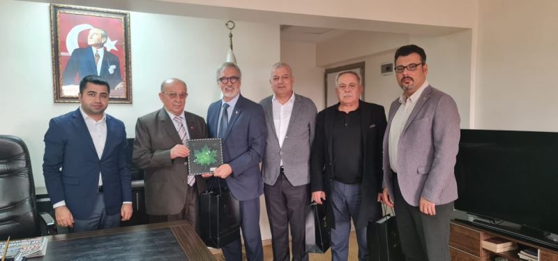 İZMİT BELEDİYESİNDEN KOCAELİ ŞOFÖRLER VE OTOMOBİLCİLER ESNAF ODASI’NA ZİYARET