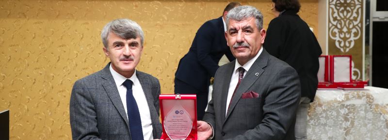 BİLGE YÖNETMEN UNUTULMADI