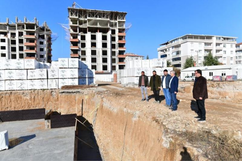 “Belediyemizin Kaynaklarıyla Sağlam ve Depreme Dayanıklı Binalar İnşa Ediyoruz”