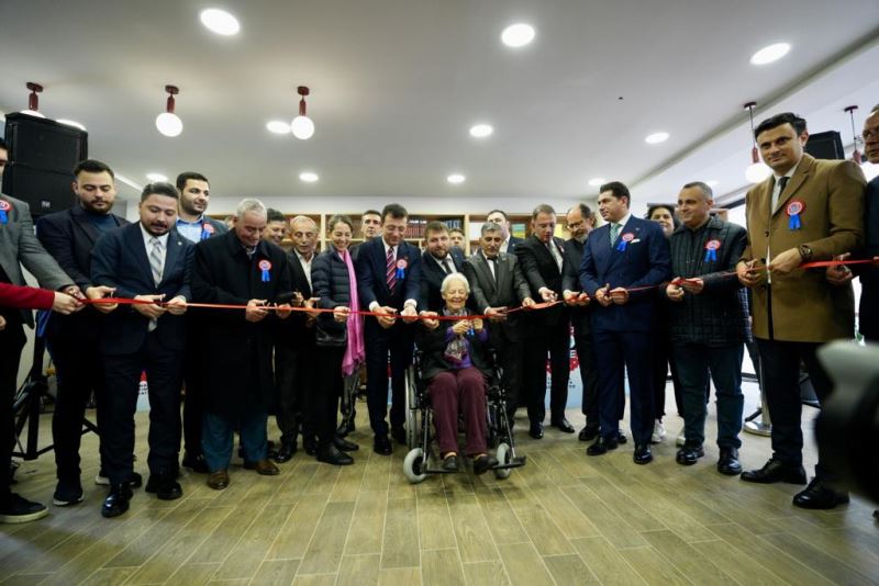 İBB BAŞKANI İMAMOĞLU: İNSANLARA FAYDALI İŞLER YAPTIĞINIZDA BÜTÇENİZE BEREKET GELİR