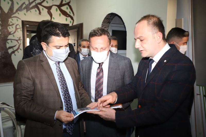 Kaymakam Tunç, Cizre GAP Çocuk Gelişim Merkezi ve Sur Parkında İncelemelerde Bulundu.