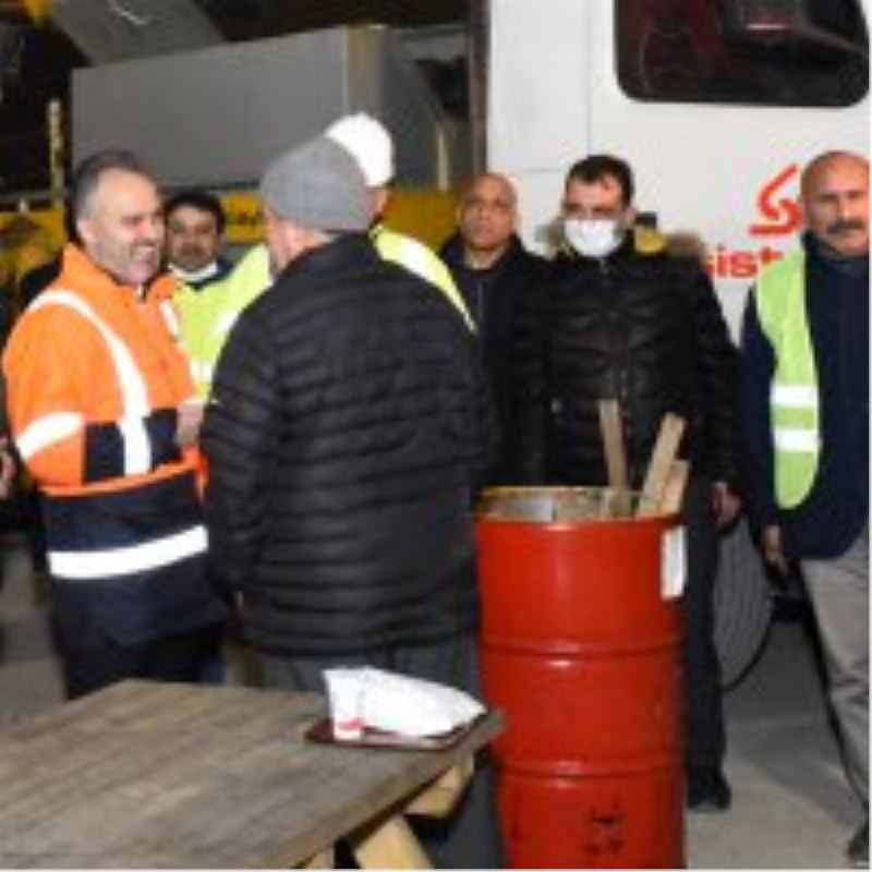 Şehir uykuda, Büyükşehir iş başında