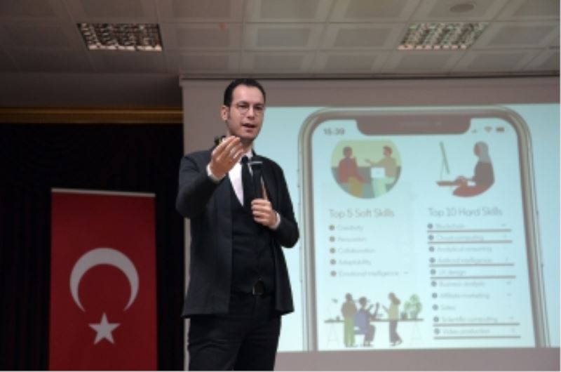 ‘Teknoloji Çağında Eğitim’ Söyleşisi