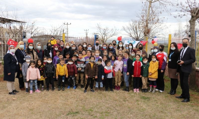 Minikler Fidanlarını Toprakla Buluşturdu