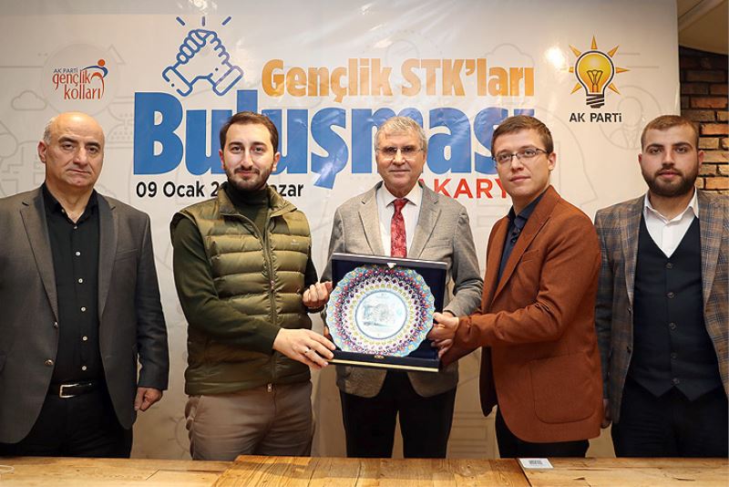 “Millete hizmet etmek için gönüllü olmak bizim ata mirasımızdır”