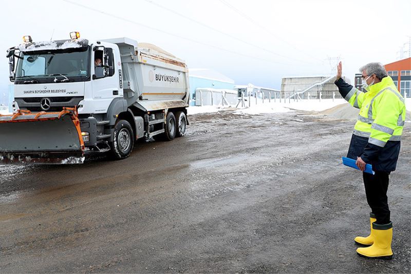 Büyükşehir 7/24 kar nöbetinde