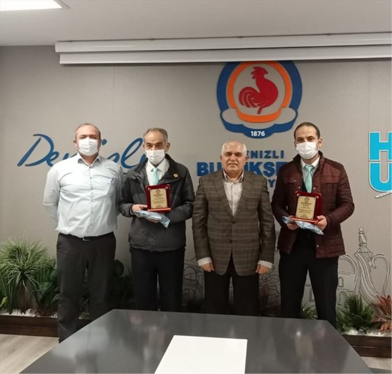 Büyükşehir Ulaşım A.Ş.’den başarılı şoförlere plaket