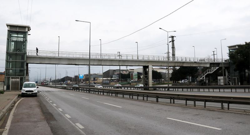 Gebze Pimaş’ta güney asansör bakımdan geçti