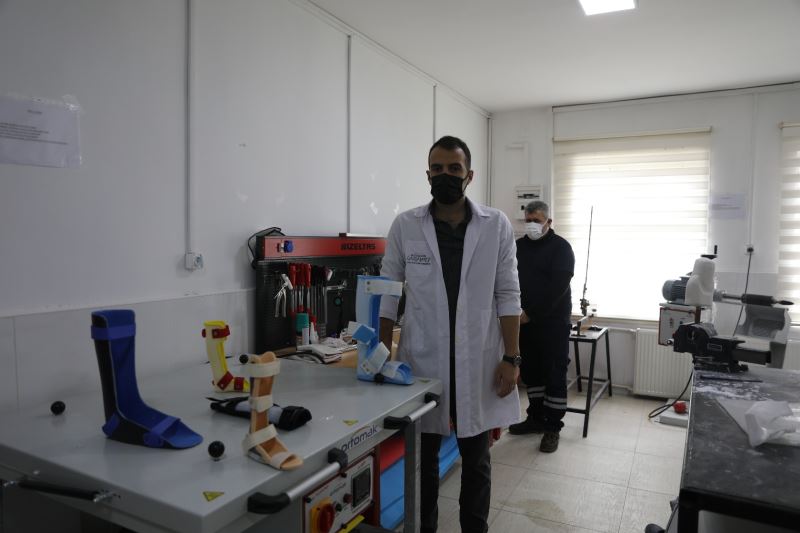 GAZİANTEP BÜYÜKŞEHİR, ORTEZ-PROTEZ ATÖLYESİ İLE DAR GELİRLİ ENGELLİLERE UMUT OLUYOR!