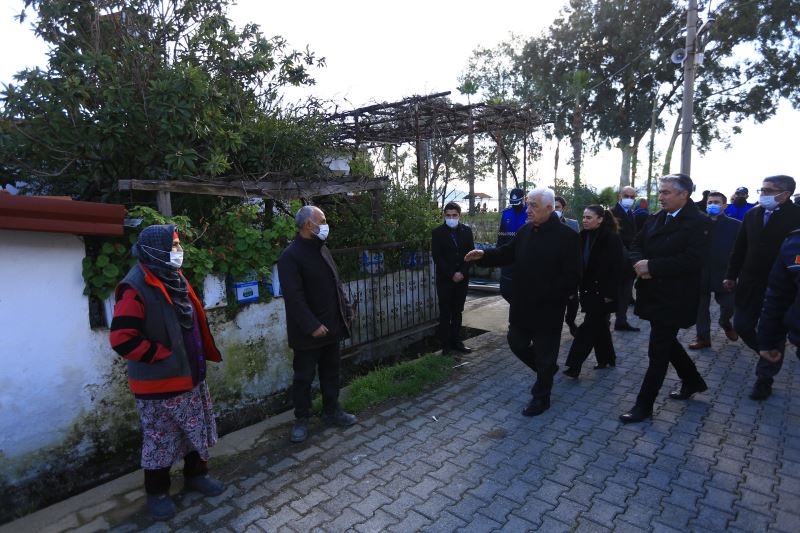 Başkan Gürün, Köyceğiz’deki Yağmur Mağdurlarının Yanında