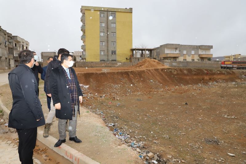 Kaymakam / Belediye Başkan V. Mehmet Tunç, TOBB Tarafından İlçemizde Yapılacak 24 Derslikli Anadolu Lisesi İçin Yer Tespitinde Bulundu.