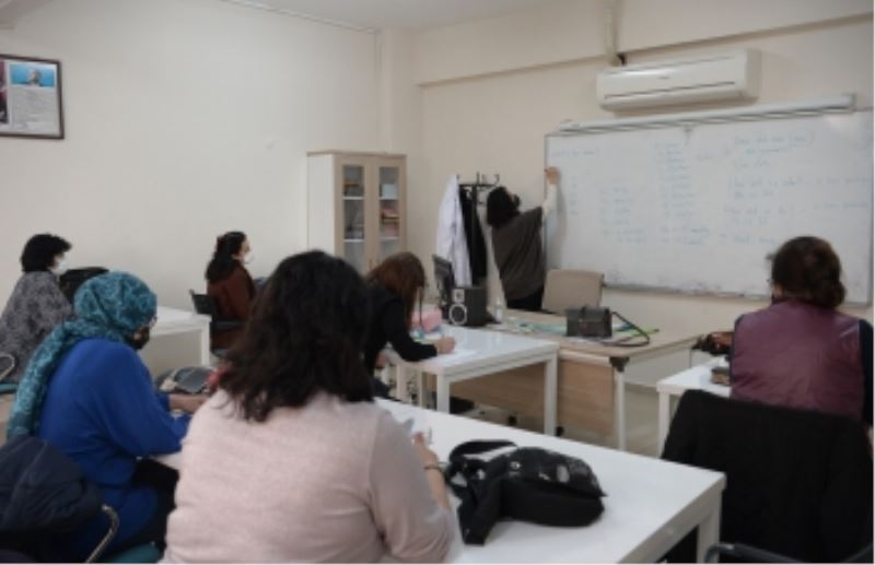 OSMEK’te İngilizce Kursuna Yoğun İlgi